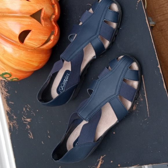 I ❤️ Comfort 7 1/2 M Navy Blue - Picture 2 of 6